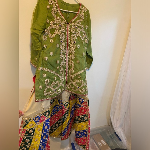 Mehendi Lengha Outfit - Picture 6 of 10